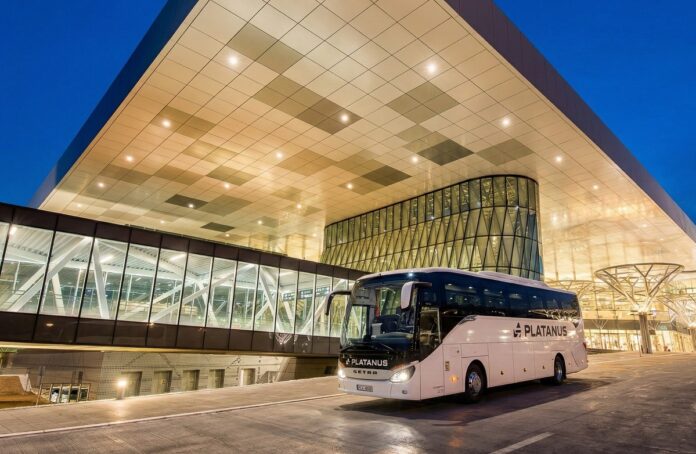 Platanus Shuttle Bus Split Airport 2026 Platanus shuttle bus at Split Airport departure zone
